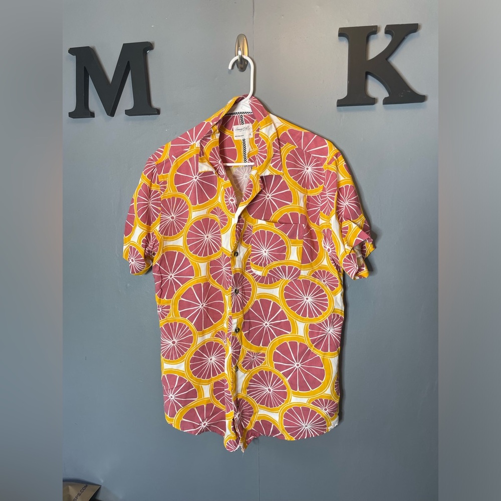 Sovereign code Men's Short Sleeve Citrus Print Shirt - Yellow & Pink size large
